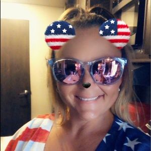 Meet your Posher, Amy jo